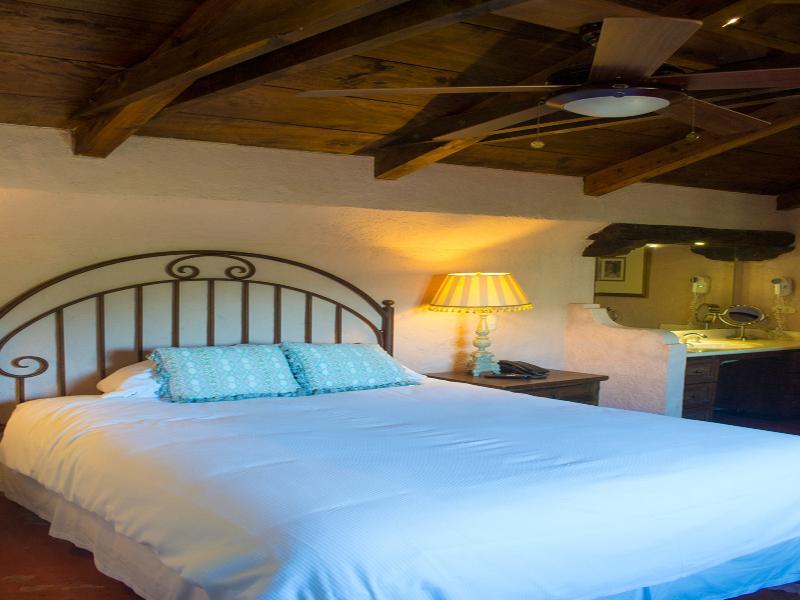 Hotel Lo De Bernal Antigua Dış mekan fotoğraf
