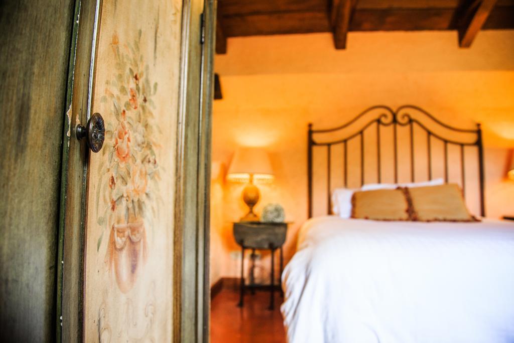 Hotel Lo De Bernal Antigua Dış mekan fotoğraf