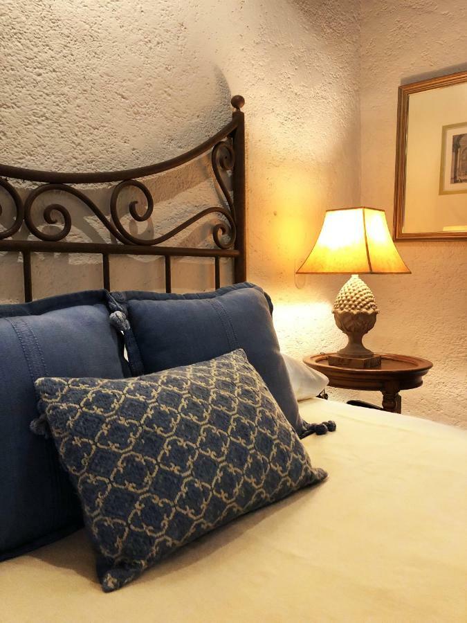 Hotel Lo De Bernal Antigua Dış mekan fotoğraf