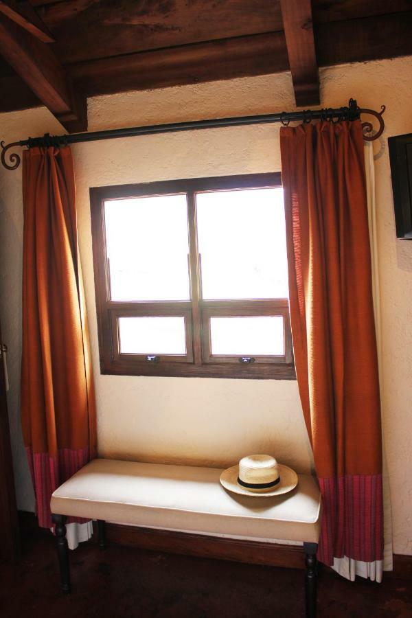 Hotel Lo De Bernal Antigua Dış mekan fotoğraf
