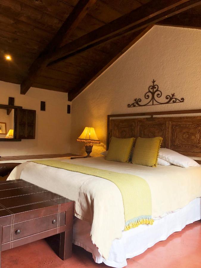 Hotel Lo De Bernal Antigua Dış mekan fotoğraf